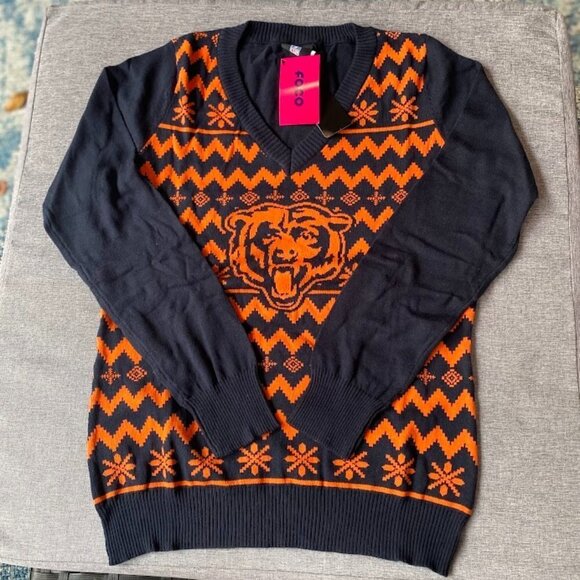 Women's NFL Chicago Bears Team Logo Ugly Holiday V-Neck Sweater, Large - Picture 1 of 7